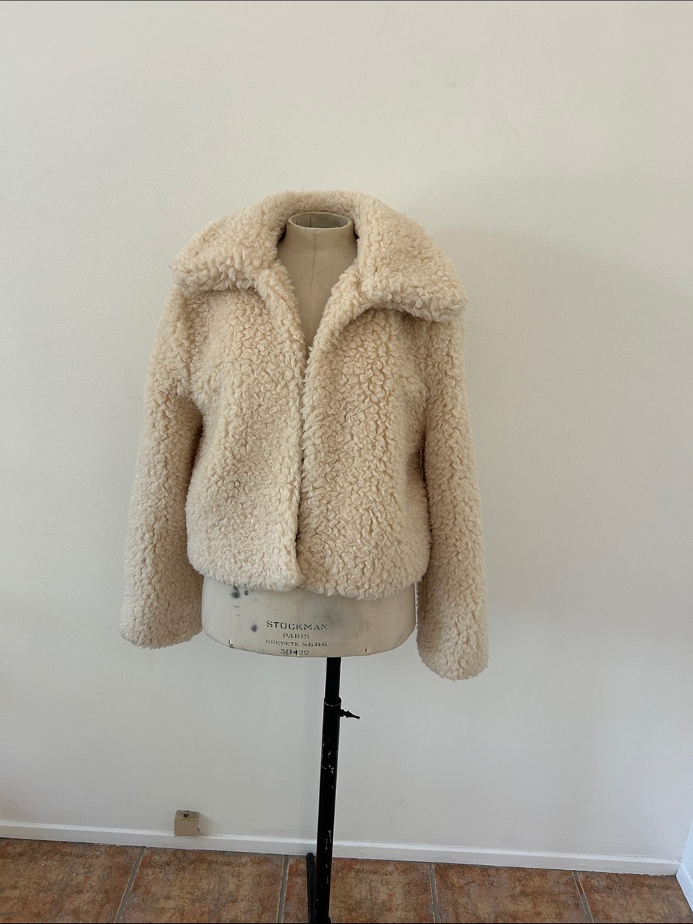 Lulus Cream Faux Shearling Teddy Jacket, Oversized Collar, Size S - Picture 9 of 16